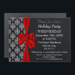 Chalkboard demask red bow Holiday party Uitnodigin Kaart<br><div class="desc">Chalkboard demask red bow,  festive,  Holiday Dinner,  Kerstfeestdag Uitnodiging</div>