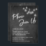 Chalkboard Edison Lights Gelieve mee te doen met o Kaart<br><div class="desc">In dit trouwuitnodigingsontwerp heb ik een elegante, moderne calligrafische doopvont gebruikt om een witte grafische typografische bekleding te creëer die "gelieve zich bij ons aan te sluiten" lezen. Aan beide zijden was de achtergrond bedekt met een afbeelding dat een getextureerd krijtbord weergeeft. Het bekleden dat een cluster van ronde witte...</div>