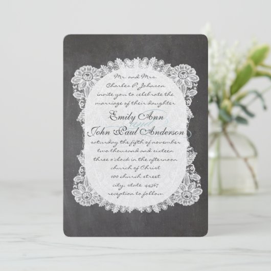 Chalkboard en Lace Elegant Wedding Invitations Kaart (Staand voorkant)