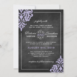Chalkboard en Lila Damask Wedding Invitations Kaart