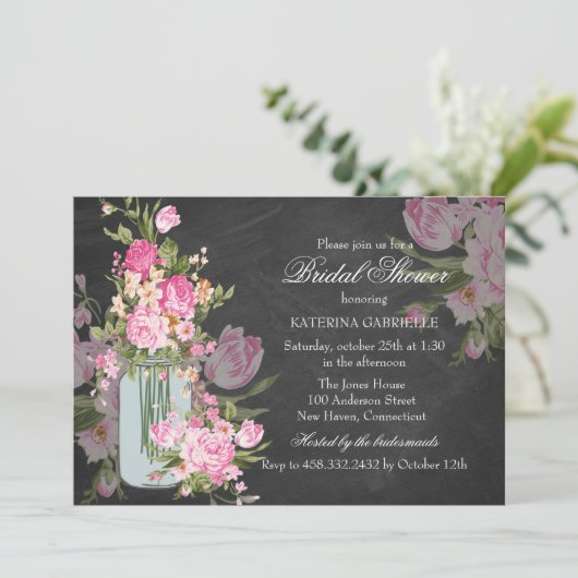  Chalkboard en Mason Jar Vrijgezellenfeest Invite Kaart (Staand voorkant)