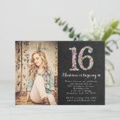 Chalkboard Floral Girls 16th Birthday Party Invite Kaart (Staand voorkant)