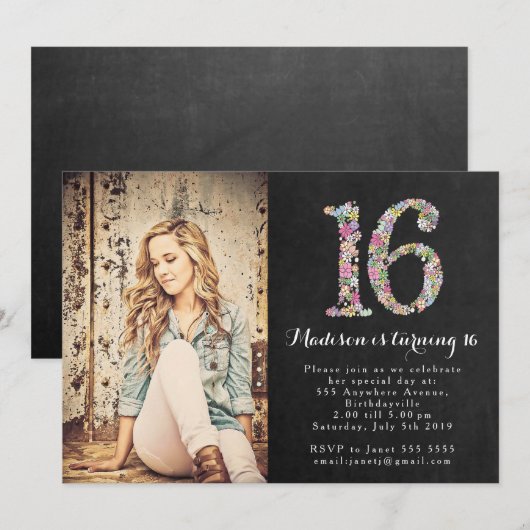 Chalkboard Floral Girls 16th Birthday Party Invite Kaart (Voorkant / Achterkant)