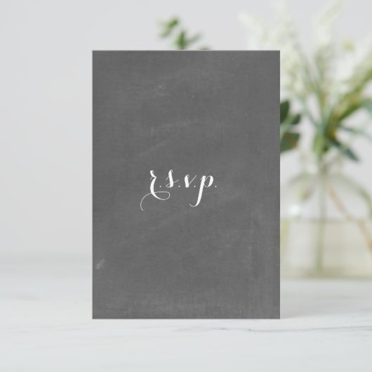 Chalkboard Geïnspireerd weddenschap RSVP (Staand voorkant)