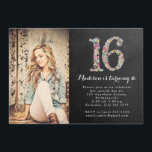 Chalkboard Girls Floral 16th Birthday Party Invite Kaart<br><div class="desc">Oorspronkelijk ontwerp van Pip Pip Hooray. Gedrukt afbeelding van oorspronkelijk met de hand getekende bloemen, door Pip. Unieke, hedendaagse ontwerperkinderen worden uitgenodigd op een trendy krijtbordachtergrond. Voeg je eigen prachtige foto van je dochter toe aan deze persoonlijke uitnodiging. De uitnodigingen worden professioneel afgedrukt en naar je deur gestuurd. Enveloppen zijn...</div>