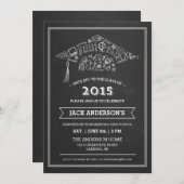 Chalkboard Graduation Cap Party Invitation Foto Kaart (Voorkant / Achterkant)