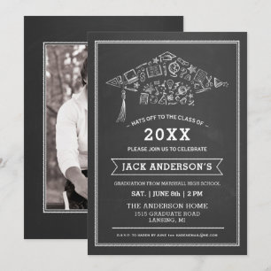Chalkboard Graduation Cap Party Invitation Foto Kaart