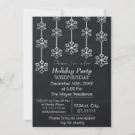 Chalkboard Holiday Party Invitation Kaart<br><div class="desc">Chalkboardsneeuwvlokken,  feestdag diner,  kerstfeestdag uitnodiging</div>