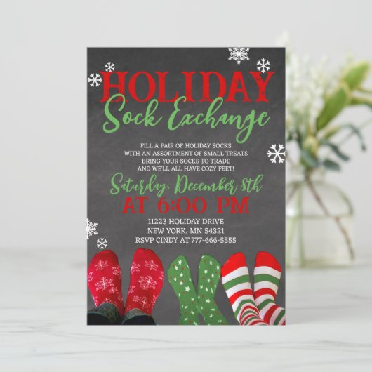 Chalkboard Holiday Sock Exchange Kerstfeest Kaart (Staand voorkant)