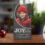 Chalkboard Joy to the World Photo Lijst Feestdagenkaart<br><div class="desc">Een moderne,  trendy kerstfotokaart met de  krijgsraad ziet er tegenwoordig populair uit.</div>