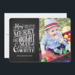 Chalkboard Kerstmis Feestdagenkaart<br><div class="desc">Verstuur feestvreugde met een feestelijke fotokaart! Voor meer geavanceerde aanpassing van dit ontwerp,  selecteert u gewoon de knop "Aanpassen" hierboven! Alle fotografie wordt alleen als voorbeeld weergegeven en is niet voor wederverkoop. Dit product is alleen bedoeld om te worden gekocht zodra voorbeeldfoto's zijn vervangen door uw eigen afbeeldingen.</div>