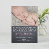Chalkboard Kijk Birth Announcement - Roze Aankondiging (Staand voorkant)