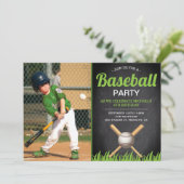 Chalkboard Kinder Baseball Birthday Party Foto Kaart (Staand voorkant)