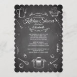 Chalkboard Kitchen Bridal Shower Kaart<br><div class="desc">StockThe Kitchen Bridal Shower Invitation met geschetste keukengereedschappen zoals een pot,  whisky,  rolpin,  spatel,  pepermolen,  colander & houten lepel en koffiepot op een populaire zwarte achtergrond. Draai het keukenvrijgezellenfeest om een passende rug te uitzichten voor een extra speciale aanraking.</div>