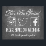 Chalkboard Laten we sociaal zijn | Twitter-hashtag Poster<br><div class="desc">Laten we sociaal-bruiloft-hashtag zijn op een achtergrond van een krijgsraad. De hulp vangt foto's van elk van uw gasten op uw grote dag door dit trouwhashtag teken te gebruiken. U kunt de grootte en het papieren type wijzigen en het ziet er goed uit zoals het is of is omlijst.</div>