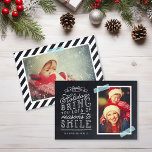 Chalkboard Lettering Holiday-fotokaart Feestdagenkaart<br><div class="desc">Betaalbare aangepaste fotokaarten voor vakanties met eenvoudige sjablonen voor aanpassing. Dit leuke ontwerp is te maken met een leuke, met de hand geschreven stijl typografie op een faux achtergrond op het bord met aqua striped washi tape rond je foto. In de tekst staat: "Hoop dat de feestdagen je om veel...</div>