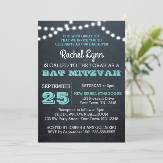 Chalkboard Lights Blauwgroen Bat Mitzvah Invitatio Kaart (Staand voorkant)