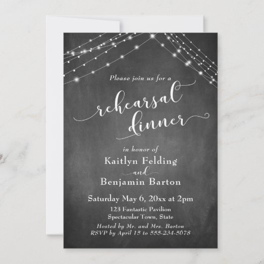 Chalkboard Lights Script Huwelijksrepetitie diner Kaart (Voorkant)