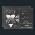 chalkboard Lingerie Shower-uitnodigingen Kaart<br><div class="desc">chalkboard Lingerie Shower Bachelorette Party Er zijn uitnodigingen gemaakt om een romantisch gezicht te geven met een  aanraking van het krijgsbord waar briden van houden</div>
