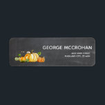 Chalkboard Little Pumpkin Halloween Return Address Etiket<br><div class="desc">Chalkboard Little Pumpkin Return Address Label. Voor verdere aanpassing,  te klikken gelieve de knoop "van de Aanpassing het"en ons ontwerphulpmiddel te gebruiken om deze sjabloon te wijzigen.</div>