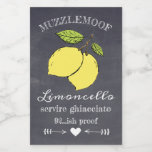 Chalkboard Look Limoncello Klein Flesetiket | Voedselcontainer Etiket<br><div class="desc">Geef het geschenk van zelfgemaakte Limoncello. Een citroen tekening op een krijtbord look afbeelding achtergrond. Gepersonaliseerd met de naam van de maker Pas het ouderwetse krijt look lettertype en tekst. Gebruik het kleinere waterdichte en krasbestendige etiket voor mini-flessen. Een chique en trendy uitstraling, voor een elegant zelfgemaakt cadeau of bruiloftsgast...</div>