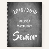 Chalkboard look Senior Class Year of Jouw tekst Notitieboek (Voorkant)