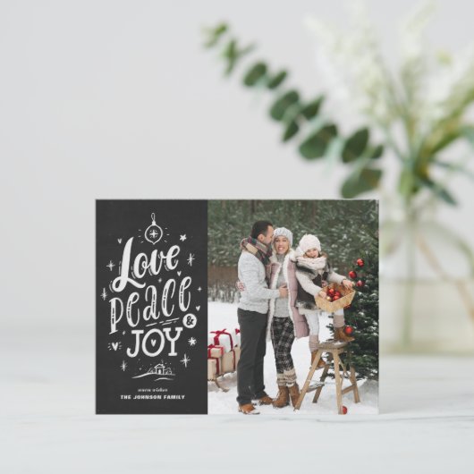 Chalkboard Love Peace and Joy Lettering Feestdagenkaart (Staand voorkant)