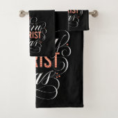Chalkboard Merry CHRISTmas Marquee Religious Black Bad Handdoek (Insitu)