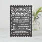 Chalkboard Mexican Wedding Papel Picado Uitnodigin Kaart (Staand voorkant)