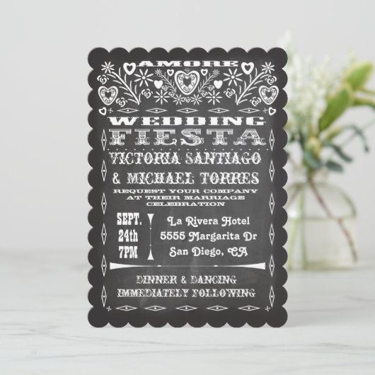 Chalkboard Mexican Wedding Papel Picado Uitnodigin Kaart (Staand voorkant)
