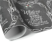 Chalkboard Mistletoes White Script Merry Kerstmis Cadeaupapier (Rol Hoek)