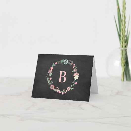  Chalkboard Monogrammed Floral Wreath Notitiekaartje (Voorkant)
