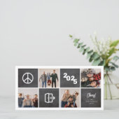 Chalkboard Peace Out 2024 Blokken 4 Fotocollage Feestdagenkaart (Staand voorkant)