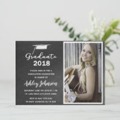Chalkboard Photo Afstuderen Invitation Kaart (Staand voorkant)