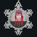 Chalkboard Photo Holiday Greeting | Rode Joy Tin Sneeuwvlok Ornament<br><div class="desc">Chalkboard Joy Holiday Greeting | Rode glitter. Elke Clarke© Andere kleuren zijn beschikbaar in onze winkel op www.zazzle.com/monogramgallery.</div>