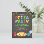 Chalkboard Pizza Party Invitation Briefkaart (Staand voorkant)