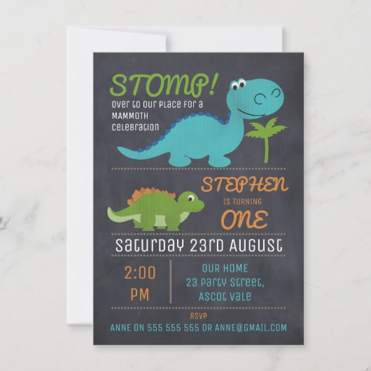 Chalkboard Schattigee Dinosaurussen Verjaardagsuit Kaart (Voorkant)