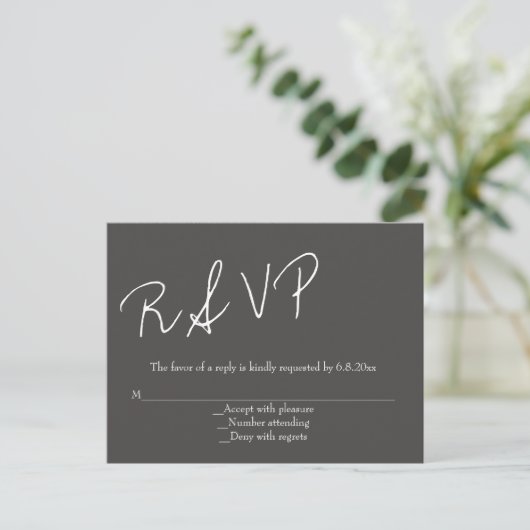Chalkboard script bruiloft rsvp briefkaarten (Staand voorkant)