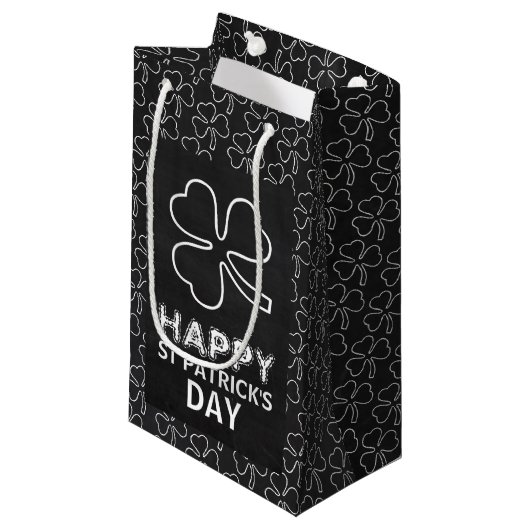 Chalkboard Shamrock, St Patrick's Day Klein Cadeauzakje (Voorkant Gekanteld)