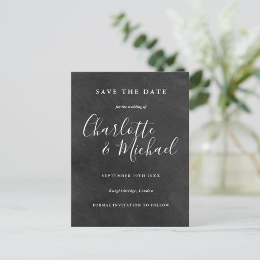 Chalkboard Signature Wedding Save the Date Kaart (Staand voorkant)