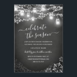 Chalkboard Snowflake String Lights Rood kerstfeest Kaart<br><div class="desc">kerstuitnodigingen in de kleine Bayleigh winkel!</div>