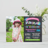 Chalkboard Splish splash Bashverjaardag roze foto Kaart (Staand voorkant)