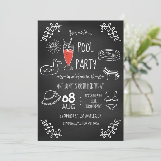 Chalkboard Summer Pool Birthday Party Invitation Kaart (Staand voorkant)