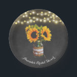Chalkboard Sunflower Mason Jar Vrijgezellenfeest Papieren Bordje<br><div class="desc">Chalkboard Sunflower Mason Jar Vrijgezellenfeest Party Borden - bevat een geprinte achtergrond van het alkboard met tekenverlichting en een moeraspot gevuld met zonnebloemen die is voorzien van een afbeelding met schoot en kant.  Bekijk het volledige collectie in dit ontwerp hieronder.</div>