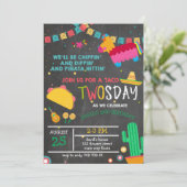 Chalkboard Taco Twosday Pinata Fiesta 2e verjaarda Kaart (Staand voorkant)