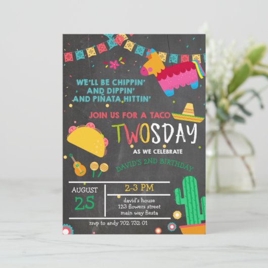 Chalkboard Taco Twosday Pinata Fiesta 2e verjaarda Kaart (Staand voorkant)