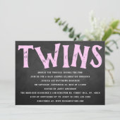 Chalkboard Typografie Twin Girls Baby shower Kaart (Staand voorkant)