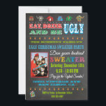 Chalkboard Ugly KerstSweater Fotouitnodiging Kaart<br><div class="desc">Geweldig lelijke trui-kerstfeest in een krijtbordstijl. Moderne brieven, kerstlichten en lelijke zweten tegen een achtergrond van het bord. Vervang enkel de foto hier met uw foto wordt getoond en pas aan passen die aan. Als je me nodig hebt om de uitnodiging in te stellen, neem dan contact met me op....</div>