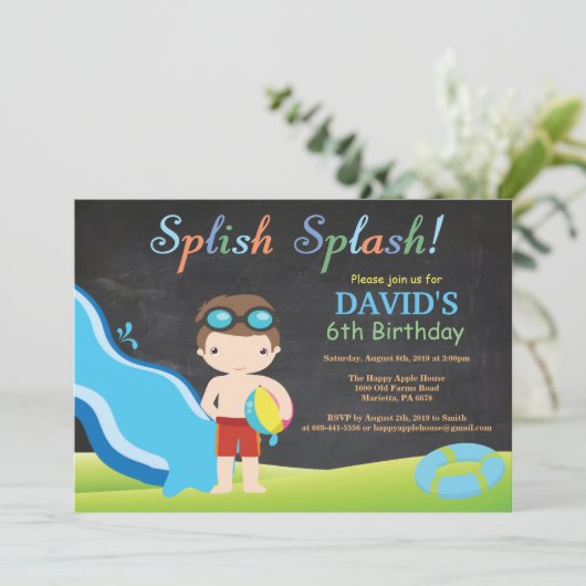 Chalkboard Water Slide Pool Verjaardagsfeest Kaart (Staand voorkant)