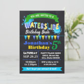 Chalkboard Waterslide verjaardagsfeest blauw Kaart (Staand voorkant)
